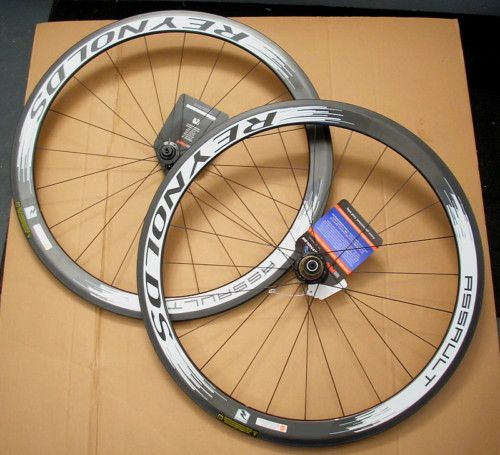 NEW 2012 Reynolds Assault Carbon Clincher Wheelset 700c  