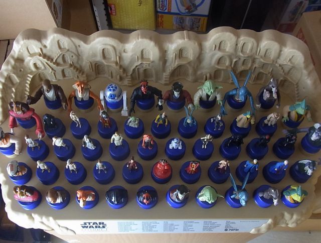 Pepsi Star Wars Episode I 52 Bottle Cap Figures Comp  