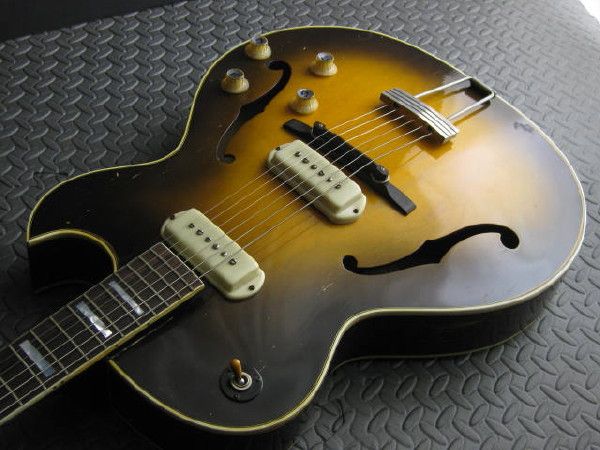 BRILLIANT VINTAGE 1959 GUILD CE 100D ARCHTOP EX+ GIBSON ES 175 150 125 