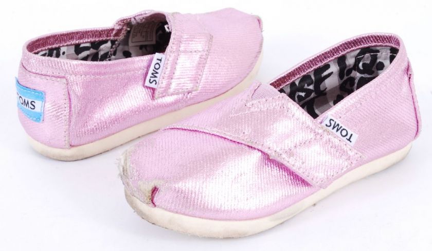 Toms Shoes Flats Skimmers $44 Sz 6  