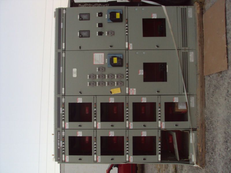 GE INDUSTRIAL AKD 10 Switchgear & WavePro Circuit Breakers 480V 