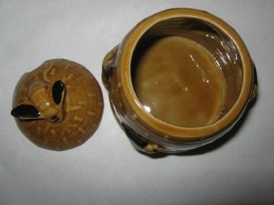 VTG BEEHIVE W FIGURAL BEES JAM HONEY JAR MADE IN JAPAN  