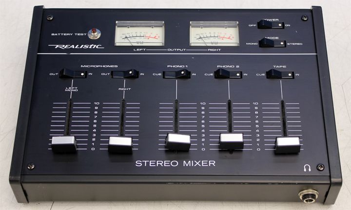 Realistic 32 1100A Stereo Music Disco Mixer  