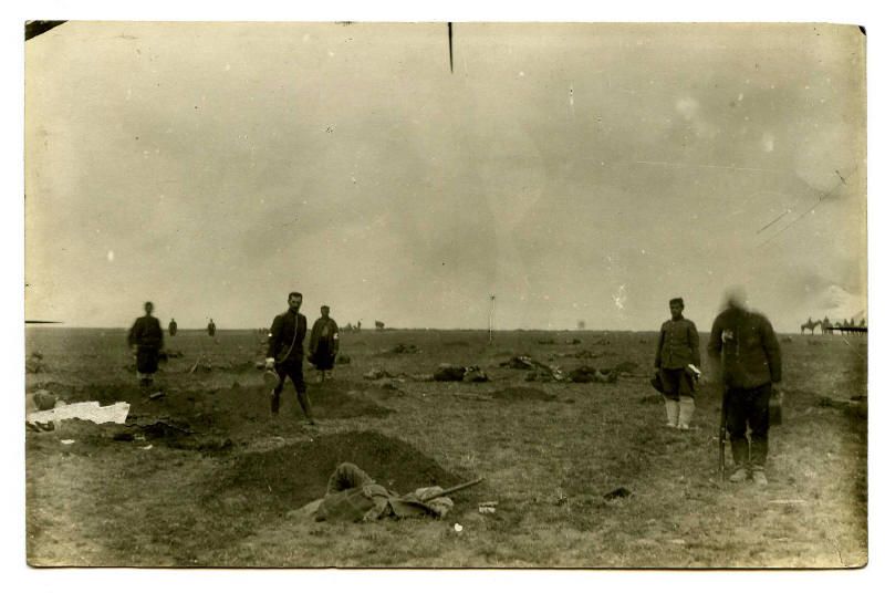 ANTIQUE REAL PHOTO DEAD IN BATTLE SOLDIERS WWI WW1 x  