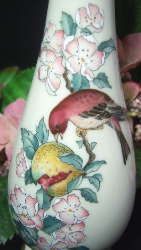 LENOX SERENADE FINE CHINA BUD VASE BIRDS & FLOWERS  