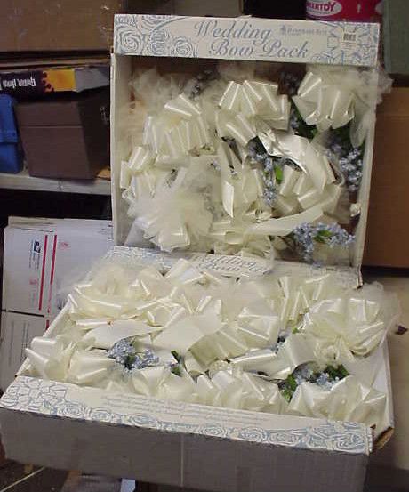 Handmade Bow Company 22 Wedding Bows + Box  