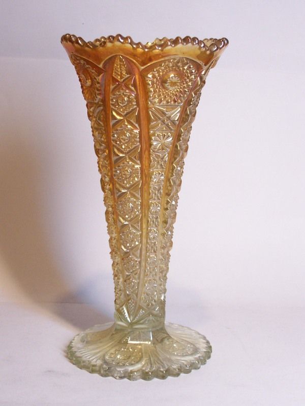 Vintage Unmarked Imperial Clear Gold Carnival Glass Daisy & Button 