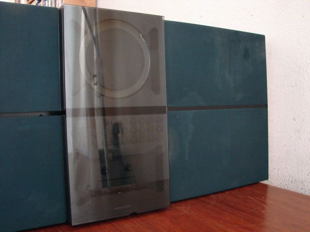 BANG & OLUFSEN BEOSOUND 2000 STEREO SYSTEM B&O  