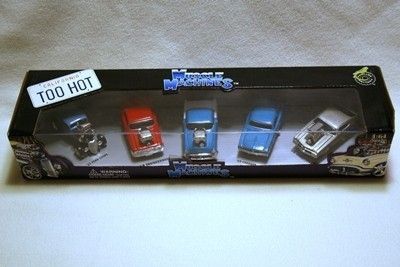 LOWER PRICE** MUSCLE MACHINES Lot California TOO HOT Collectable Die 