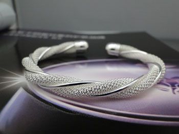 925 Sterling Silver Twisted Bangle Bracelet JB37  