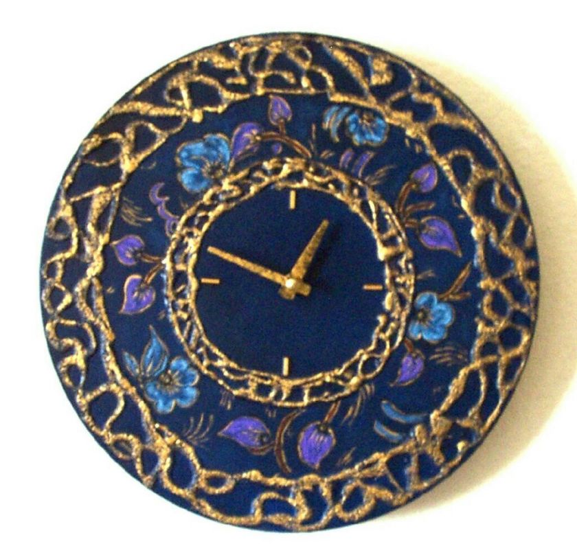 WALL CLOCK   ORIENTAL DESIGN  