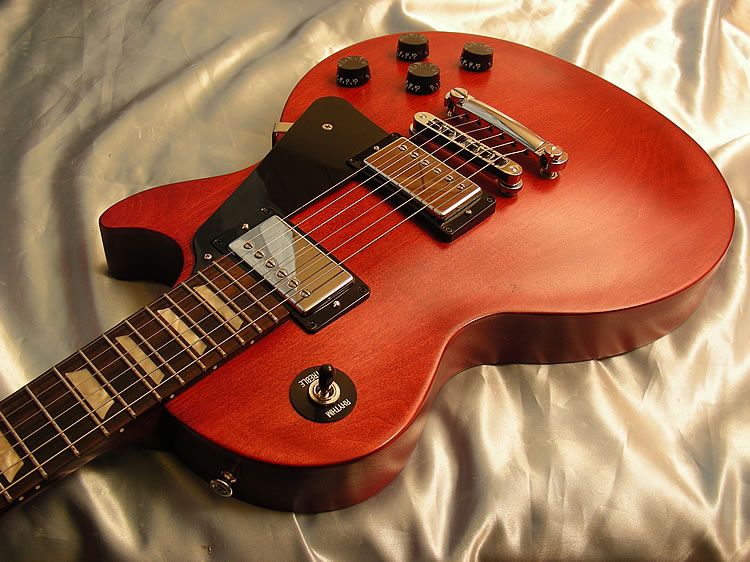 2011 Gibson Les Paul Studio Mahogany Vintage Cherry Red USA  