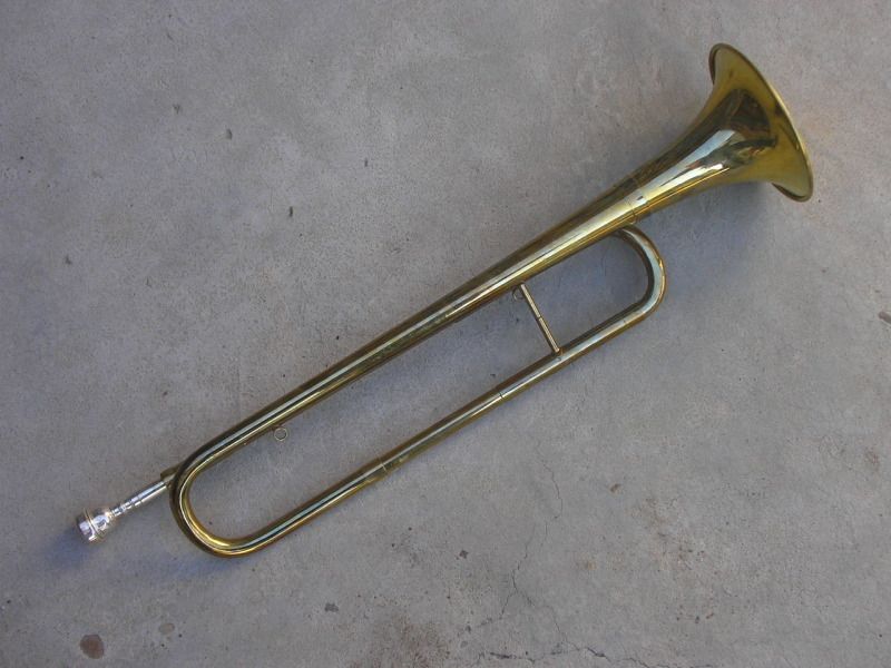 VINTAGE AMATI KRASLICE BRASS BUGLE HORN.  