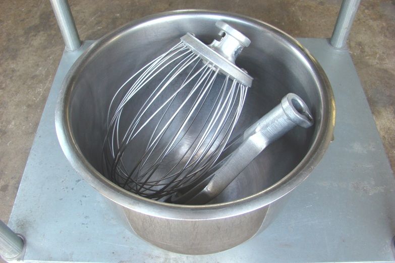   A200T 20 Qt Quart Planetary Bakery Pizza Shop Dough Mixer NICE