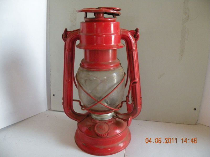 VINTAGE KEROSENE LANTERN WINGED WHEEL MADE IN JAPAN  