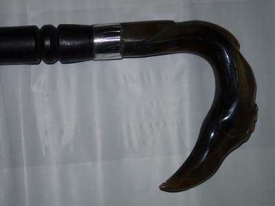   CARVED NATURAL BLACK HORN & AFRICAN WOOD WALKING STICK/ CANE #5  