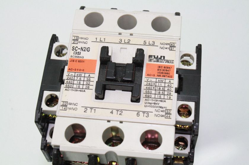 Fuji SC N2/G Motor Contactor 35A Three Phase 60 DC 24V  