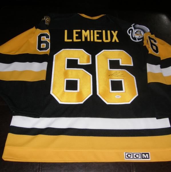 MARIO LEMIEUX SIGNED 1992 CUP Penguins JERSEY JSA AUTH.  