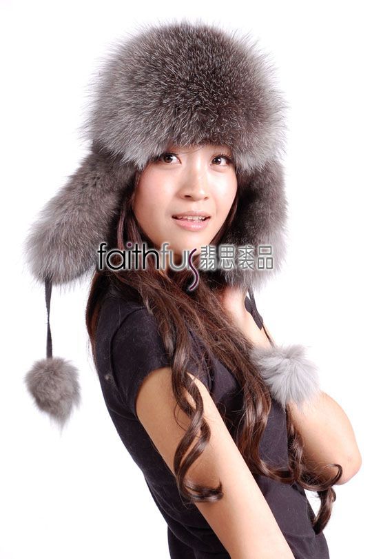 New Style Silver Fox Fur Hat/Cap/Chapeau with Ear Flaps  