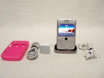 MOBILE BLACKBERRY BOLD 9780 AND NO CONTRACT~UNLOCKED~  