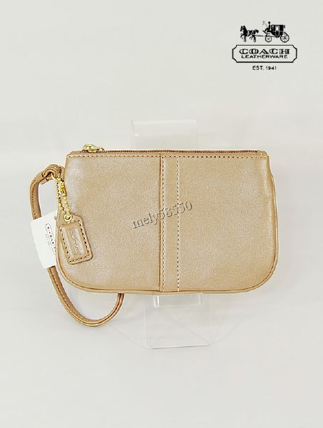 COACH Small Leather WRISTLET Purse Clutch 42389 Dune BNWT  